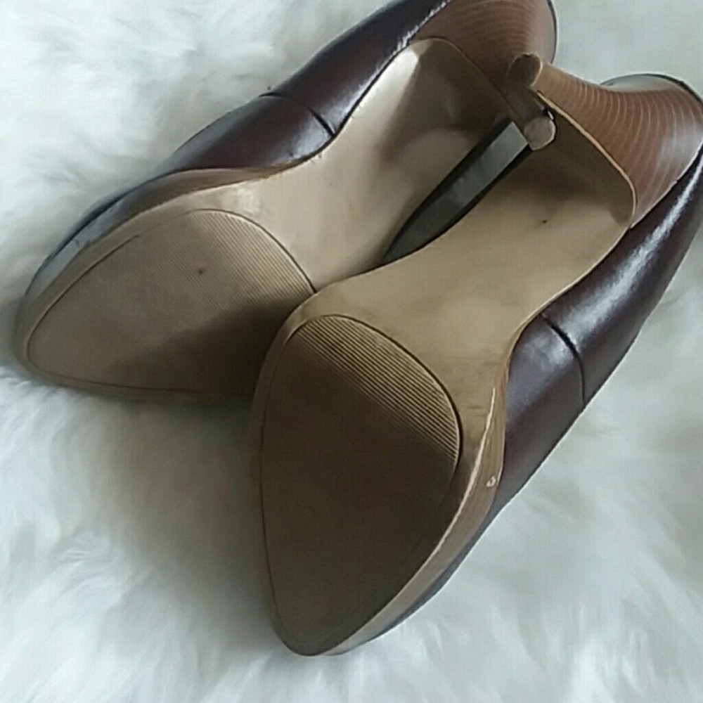 Heels - Picture 4 of 8